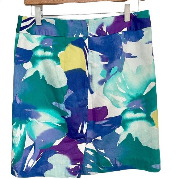 Loft Floral Print Mini Skirt, Size 4 - Picture 3 of 3